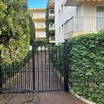 דירה Peaceful Seaside Getaway 500 M From The Beaches *