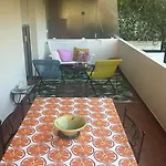 Apartment Peaceful Seaside Getaway 500 M From The Beaches Antibes