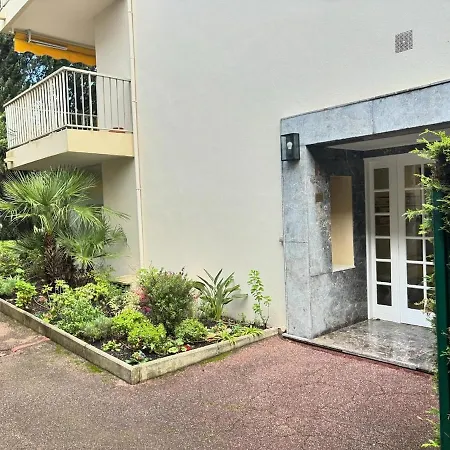 Peaceful Seaside Getaway 500 M From The Beaches *