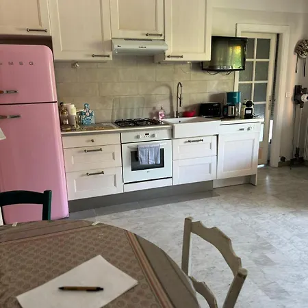Peaceful Seaside Getaway 500 M From The Beaches *