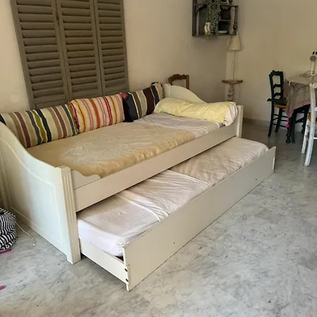 Peaceful Seaside Getaway 500 M From The Beaches Antibes