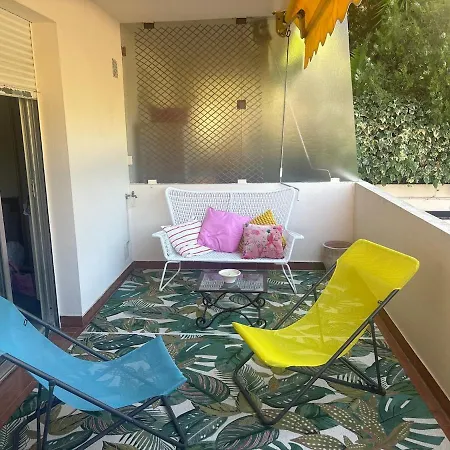 Peaceful Seaside Getaway 500 M From The Beaches *