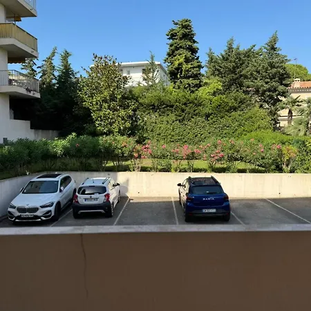 Peaceful Seaside Getaway 500 M From The Beaches