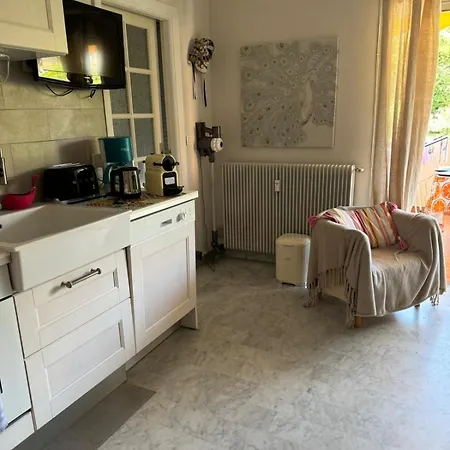 Apartamento Peaceful Seaside Getaway 500 M From The Beaches *