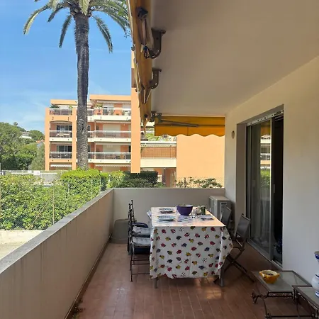 Apartamento Peaceful Seaside Getaway 500 M From The Beaches