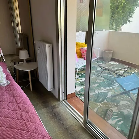 Apartamento Peaceful Seaside Getaway 500 M From The Beaches Antibes